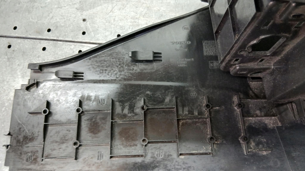 фото №10, Подлокотник 1971864 volvo s80 ii v70 iii xc70 08-16r повреждённый