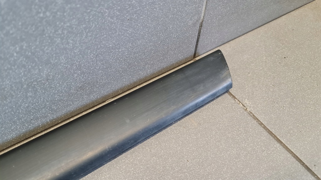 фото №5, Молдинг дверь нижняя правый задняя audi a8 d2