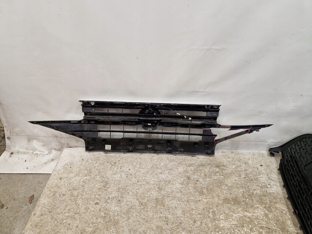 фото №7, Решётка радиатора радиатора решётка радиатора перед vw amarok ii 2hj камера