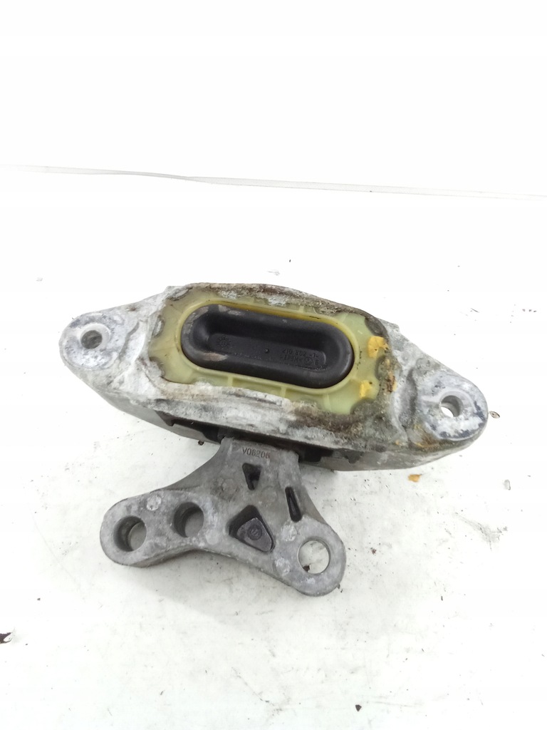 фото №4, J241 кронштейн двигателя chevrolet orlando 2.0d 13248544