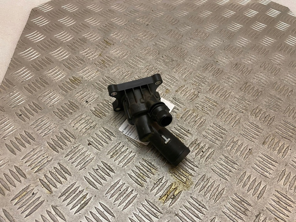 фото №11, Volvo xc90 2018 термостат / корпус термостата