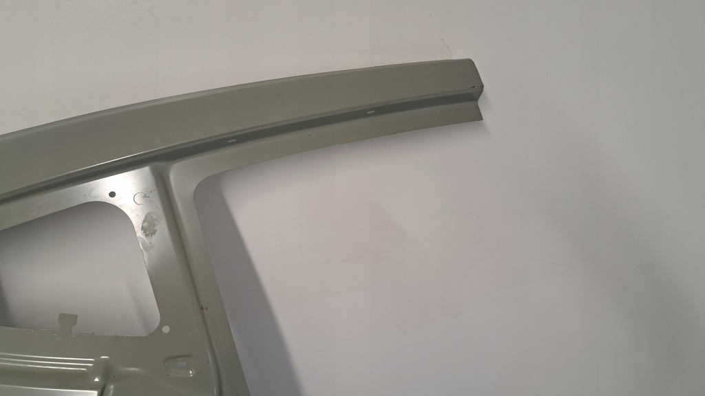 фото №12, Крила правий задня tesla model 3