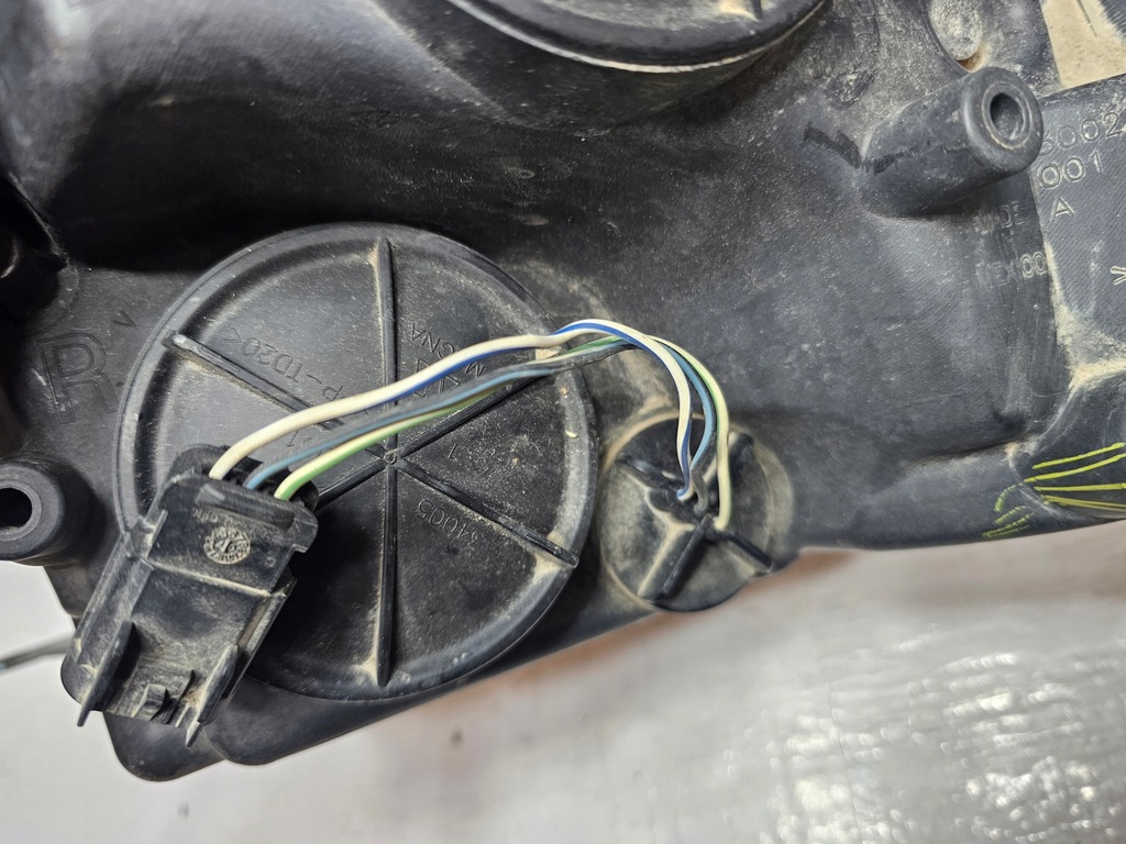 фото №9, Dodge ram 2500 11- лампа передня права 68001484ae usa