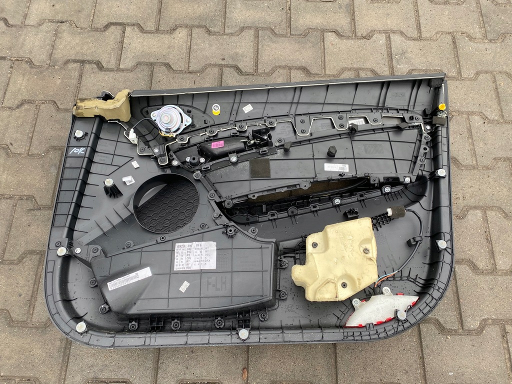 фото №7, Hyundai i40 обшивка двері передній лівий