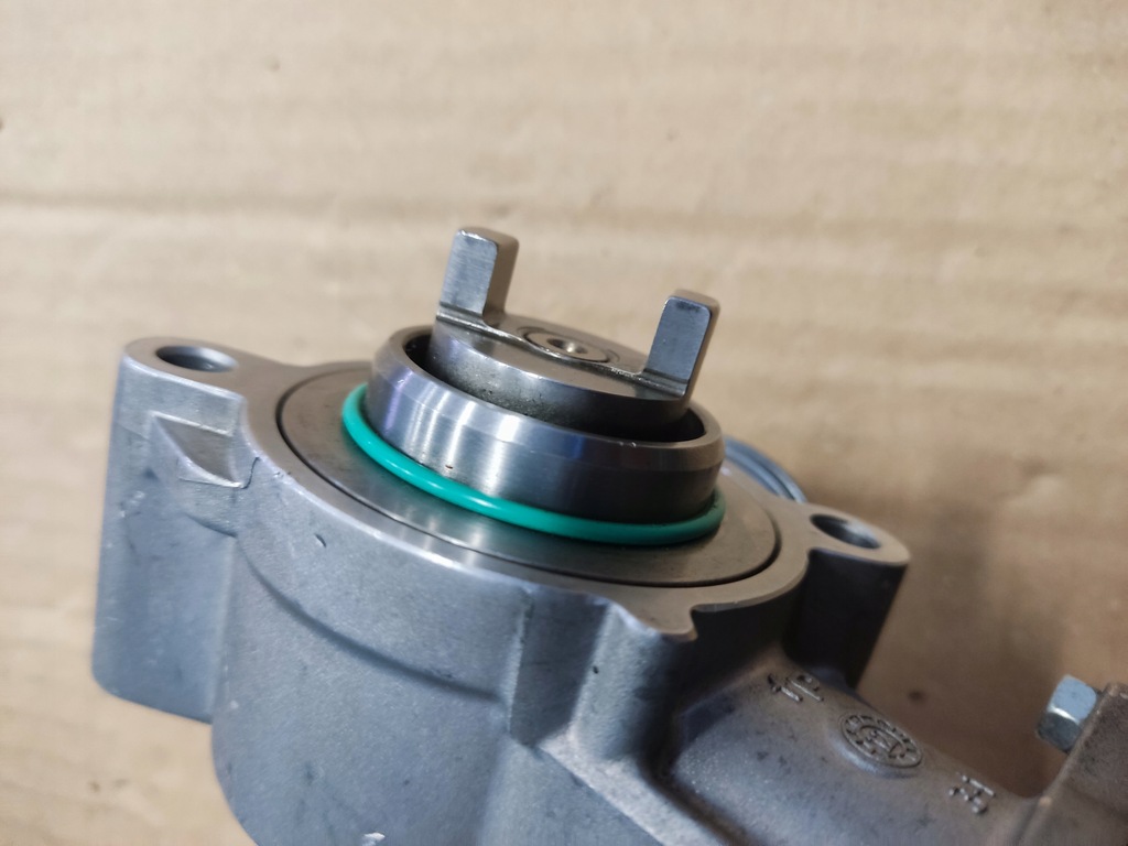 фото №6, Насос топлива mercedes c e 1.8 cgi a2710703701