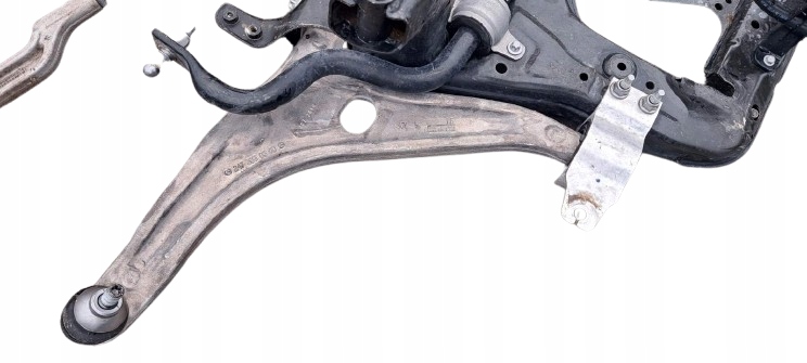 фото №1, Mercedes gla ii h247 подвеска 2473330400