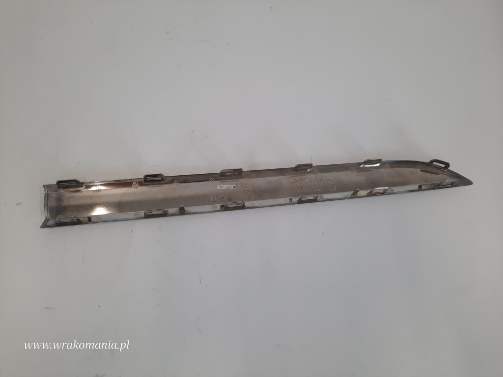 фото №11, Toyota proace 2 jumpy 3 expert 3 молдинг декоративна двері правий задня 8305301d