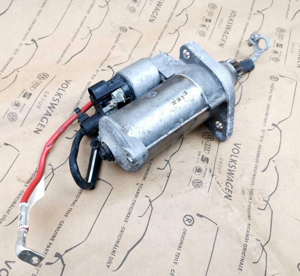 Стартер vw golf passat seat leon ibiza audi a1 a3 8v 02z911021k оригінал Ціна