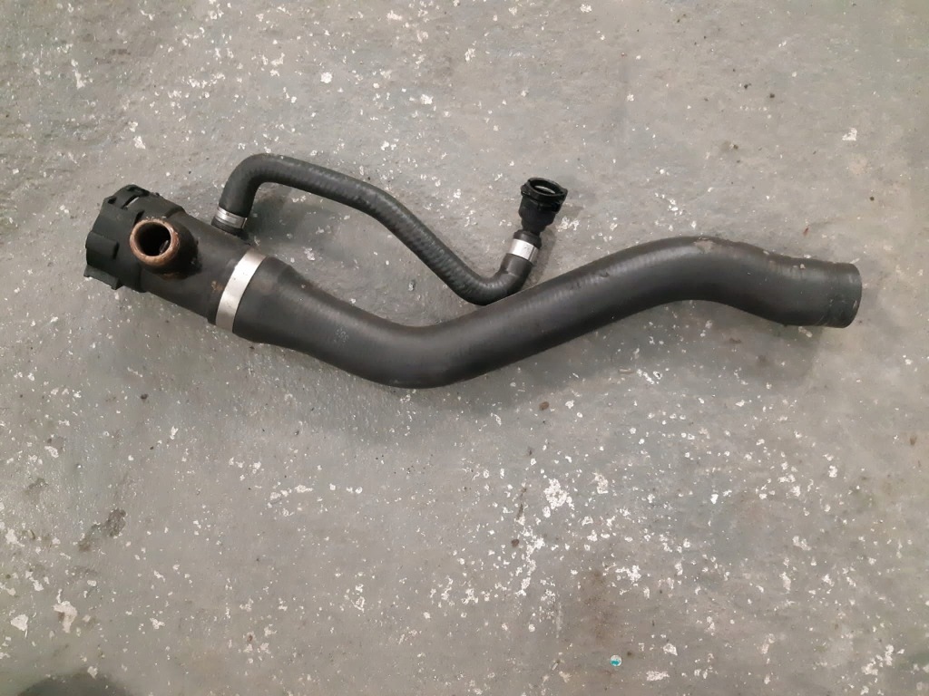 Купити Bmw f20 f30 n55 труба патрубок води 7604542