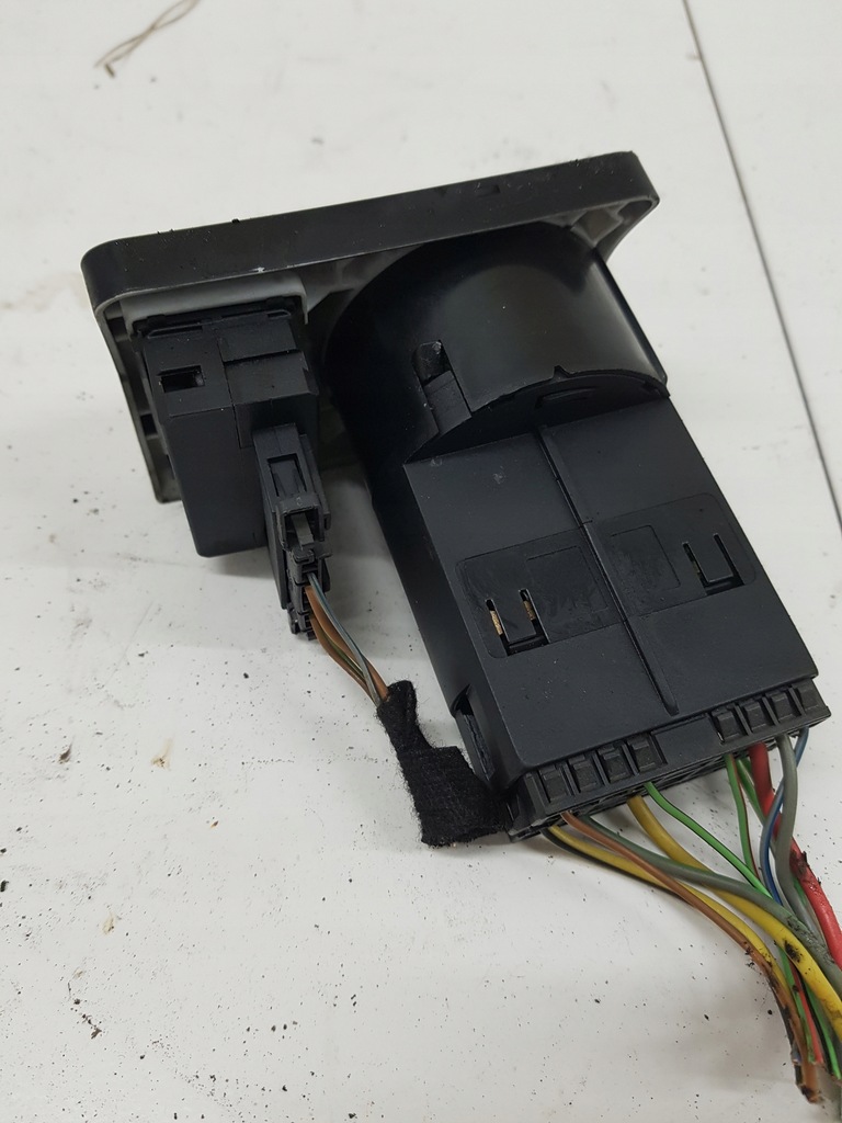 фото №1, Вимикач світла audi a6-c5