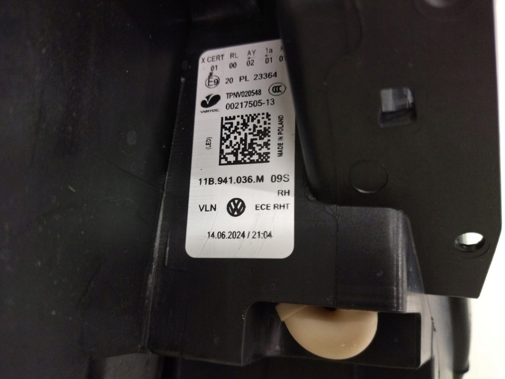 фото №14, 11b941036m лампа перед правая full led iq light vw id4 2021+