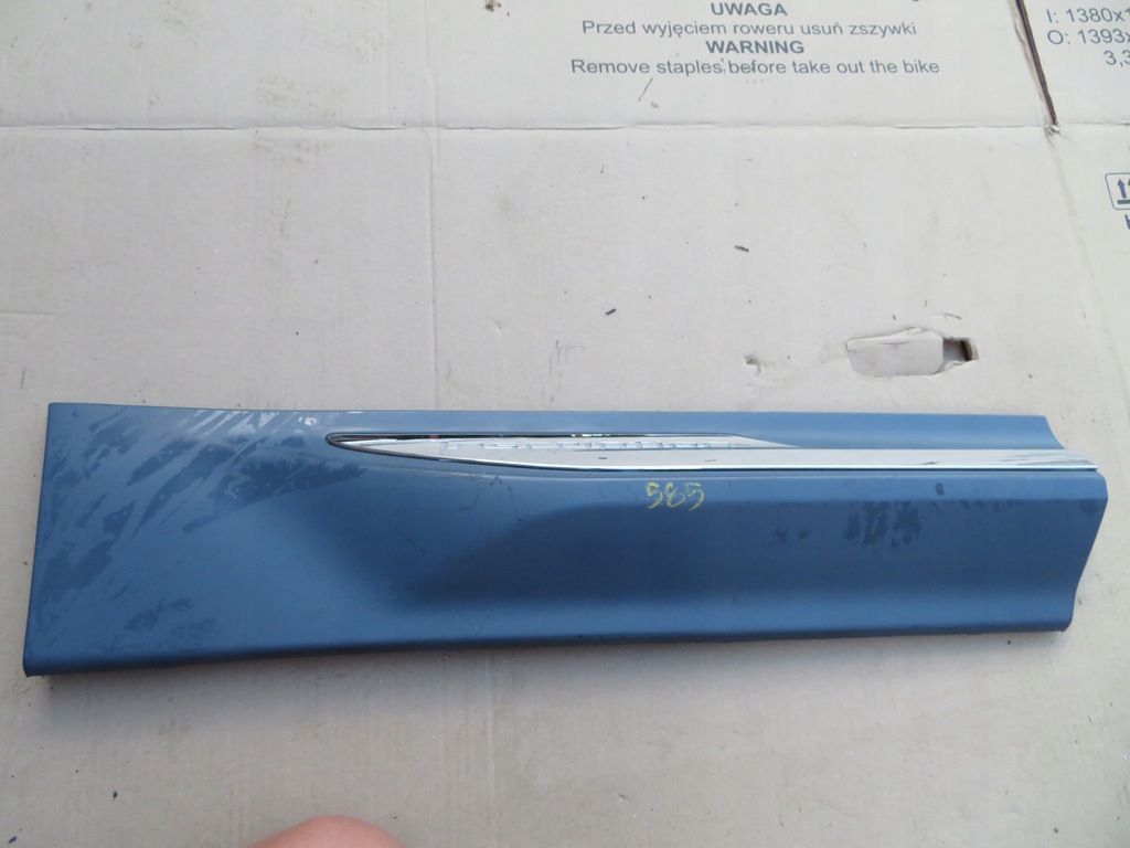 фото №1, Volvo xc60 ii молдинг двері задня rh 32208734 18-