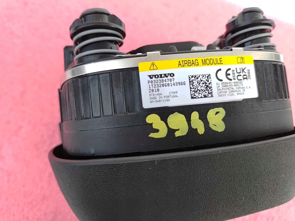 Volvo xc40 2 t3 подушка воздушная подушка безопасности водителя оригинальный номер 3948 Недорого