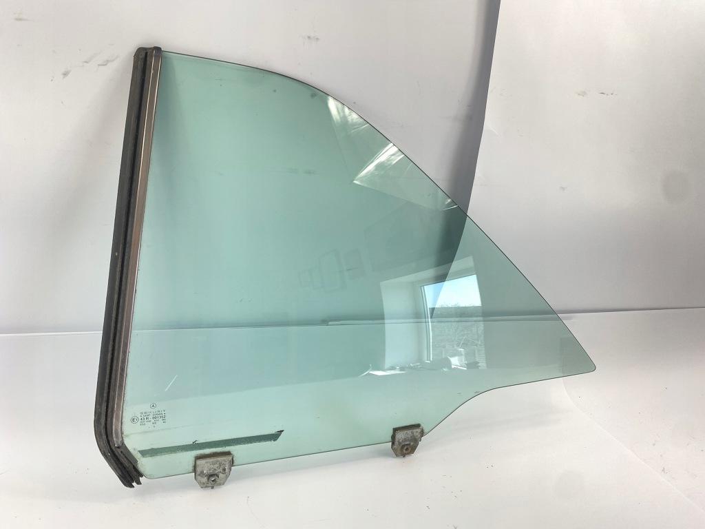 Купить Стекло боковая левый задний  левая задняя mercedes w124 купе ce c124