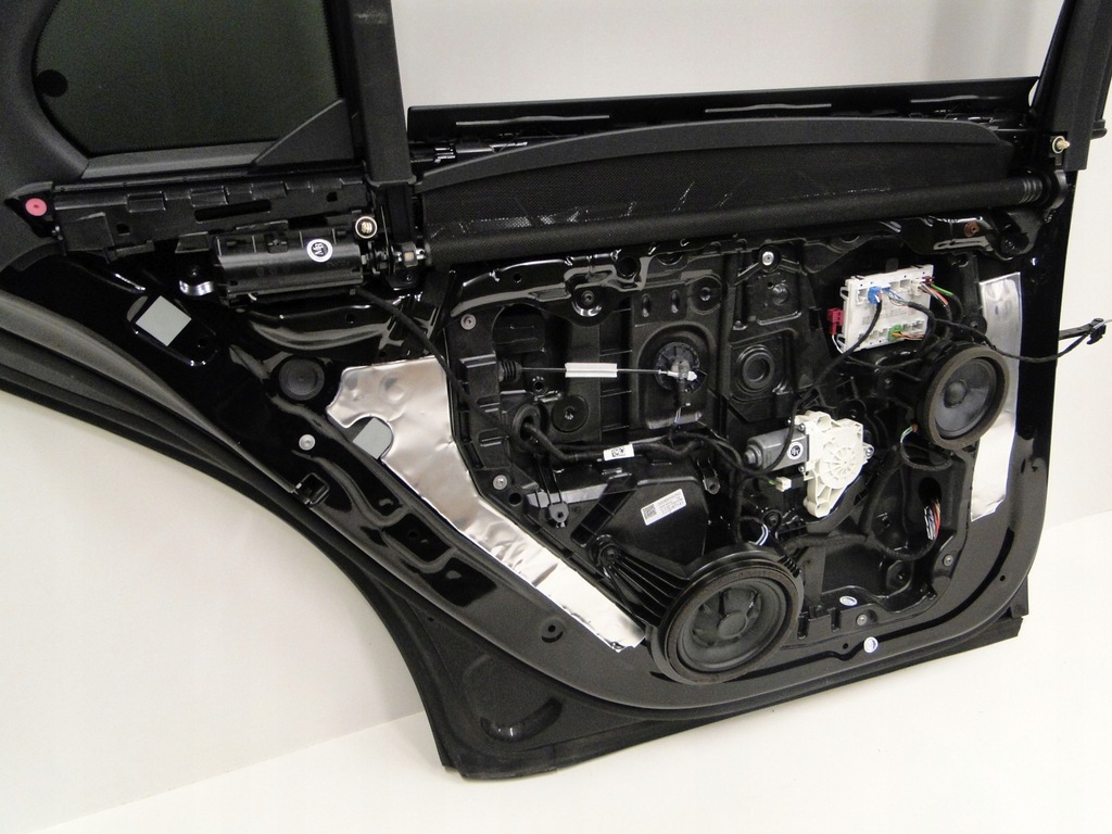 фото №8, Mercedes s klasa 223 w223 шторка дверь задние левая long a2238106700