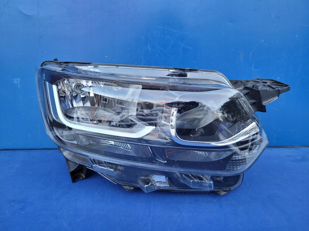 фото №1, Toyota proace city 19- 2019- фара лампа правая обычная