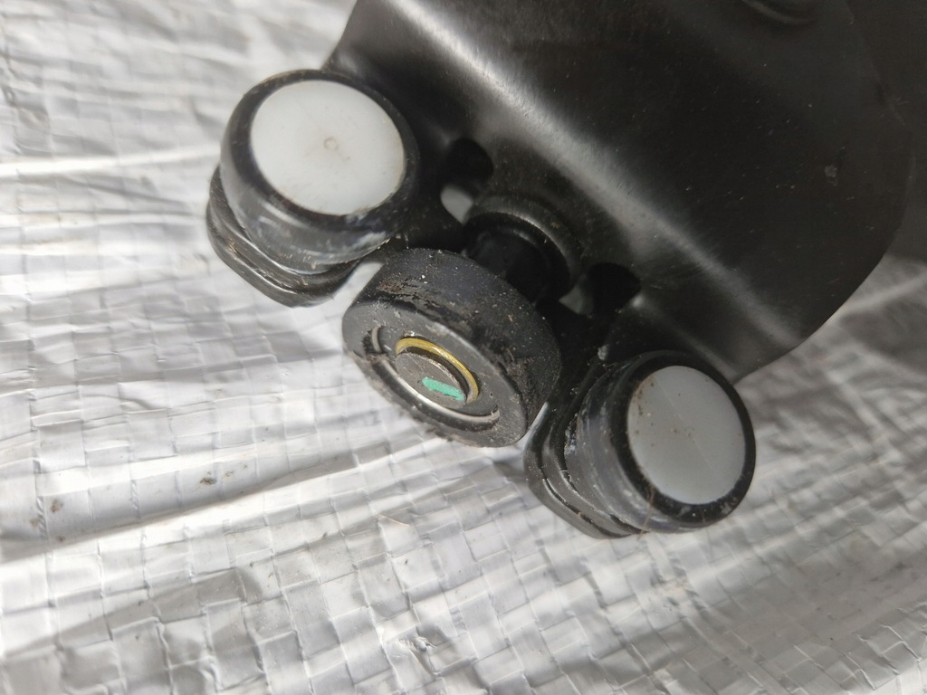 фото №6, Tranist tourneo courier ролик задняя дверь правое