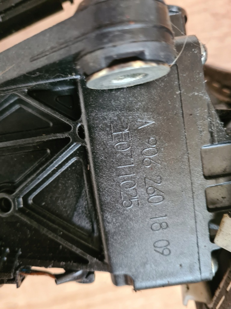 фото №5, Sprinter crafter 06-16 домкрат переключения передач