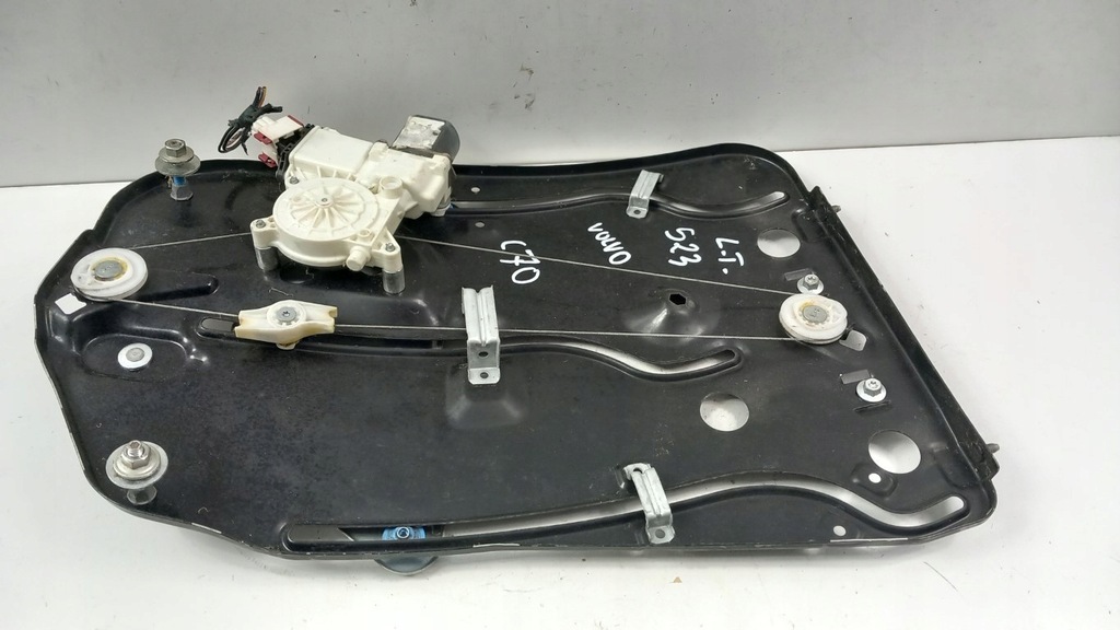 фото №1, Volvo c70 ii cabrio підйомник скло задня лівий