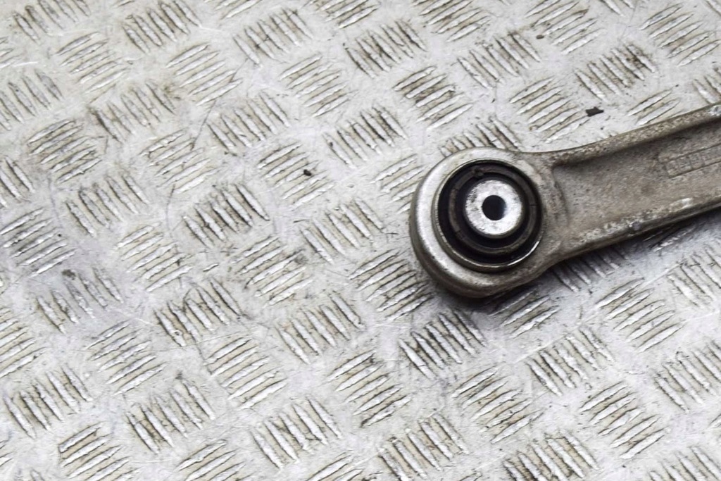 фото №5, Audi q5 fy 80a передние правое рычаг 80a407156 2.00 дизель 140kw 2021