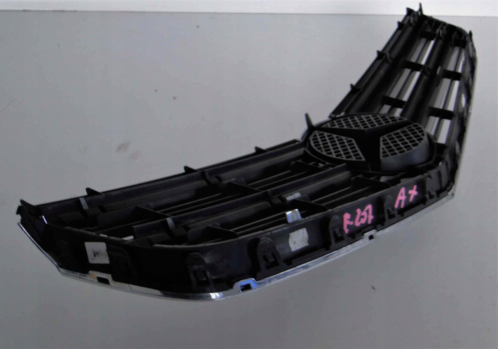 фото №9, Mercedes e klasa 207 c/a решітка радіатора решітка радіатора сріблястий w207