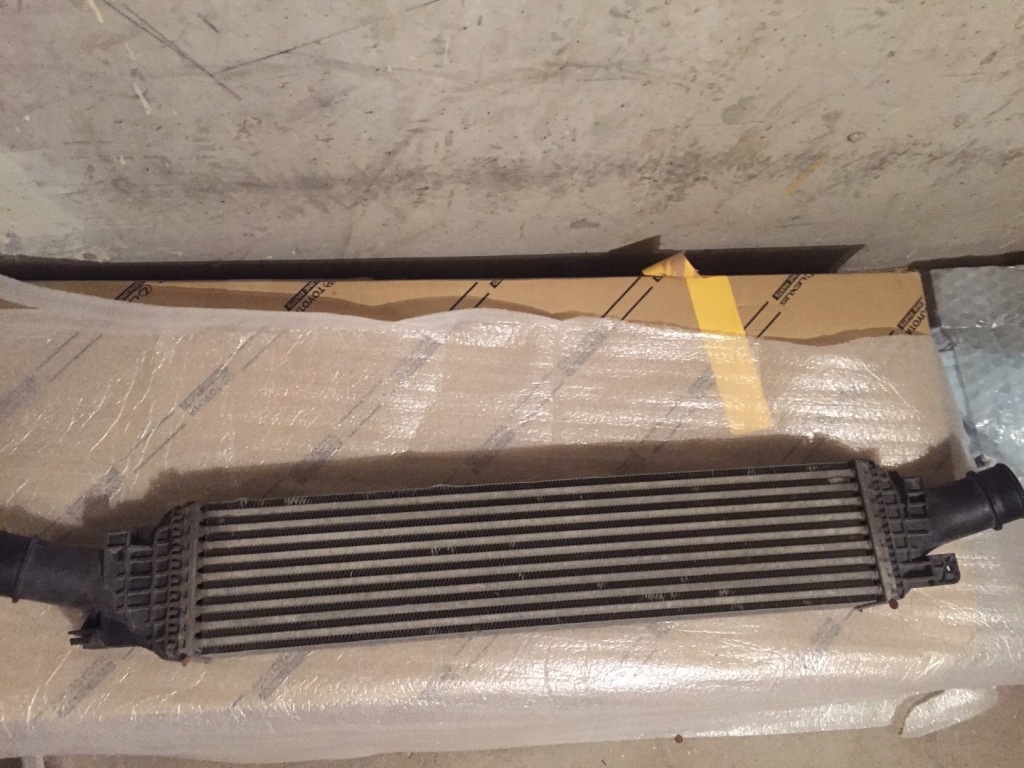 Купити Інтеркулер audi a4 b8 a5 q5 оригінал