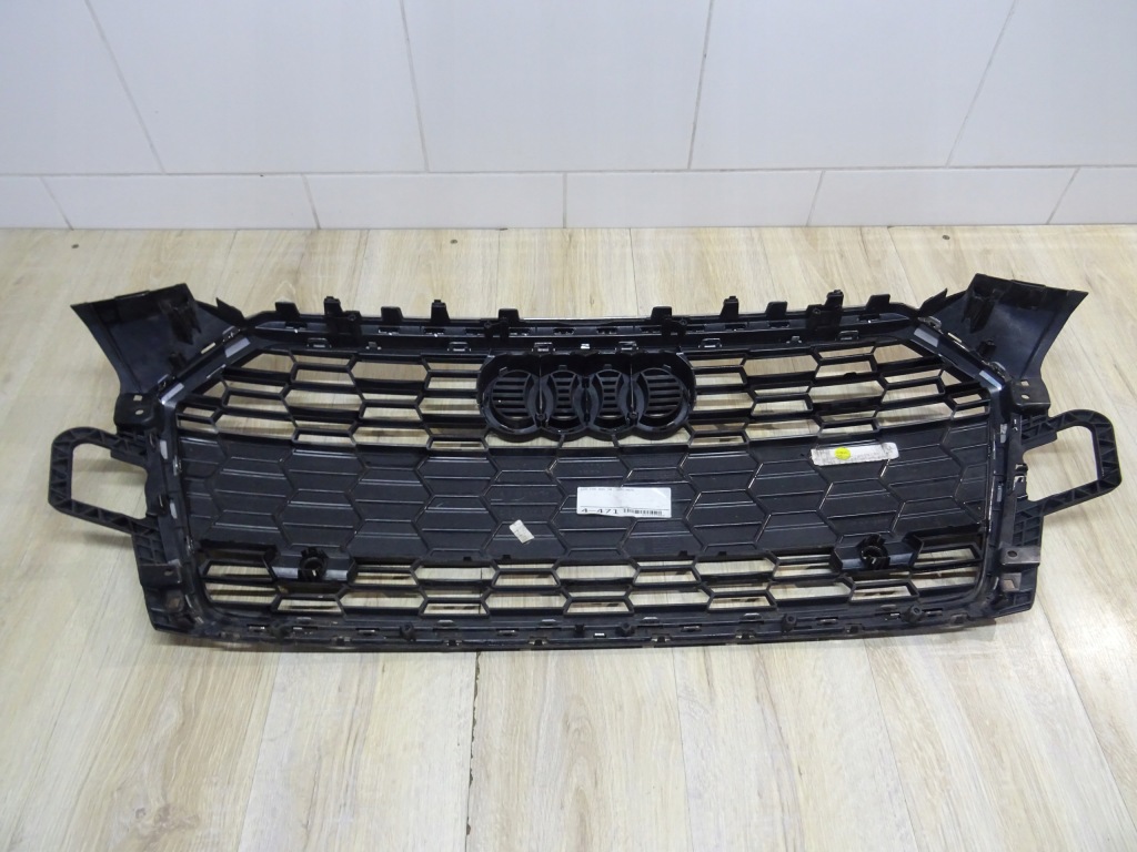 Купити Решітка радіатора бампера хром audi a5 8w6 lift 8w6853651be