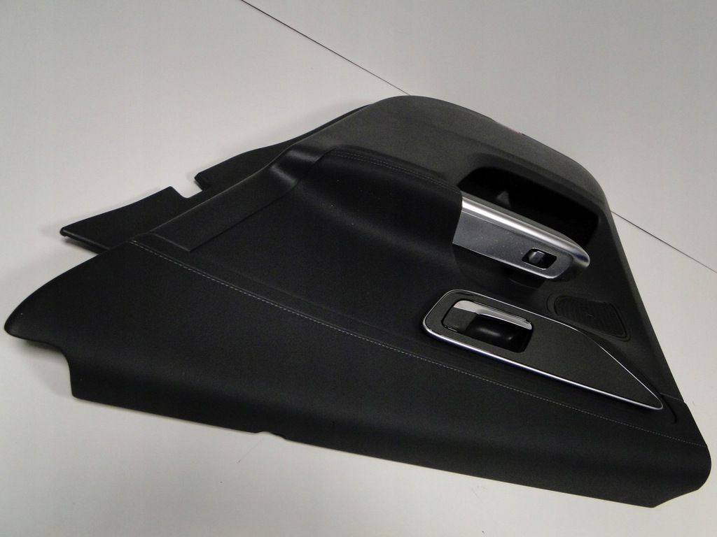 фото №11, Mercedes glc 254 x254 c254 amg обивка обшивка дверь задние правое 9h51