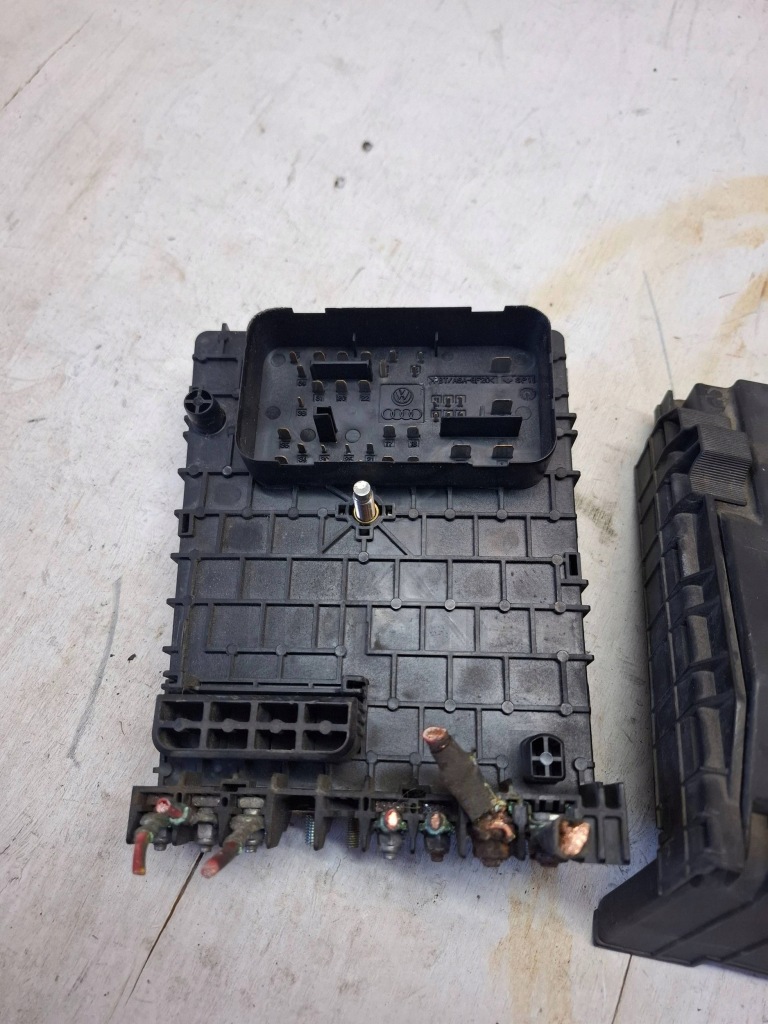 фото №5, Vw tiguan i 5n 5n0 2.0 tdi коробка предохранителей 3c0937125a