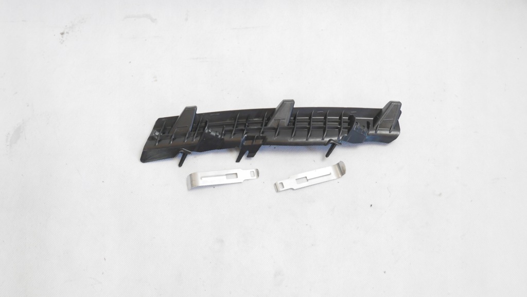 фото №1, Bmw 7 g70 направляющая pod фара правый kompletny orginał