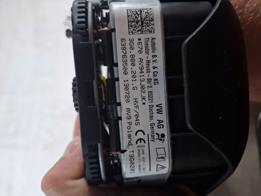 фото №9, Подушка воздушная подушка безопасности руля vw passat b8 3g0880201g