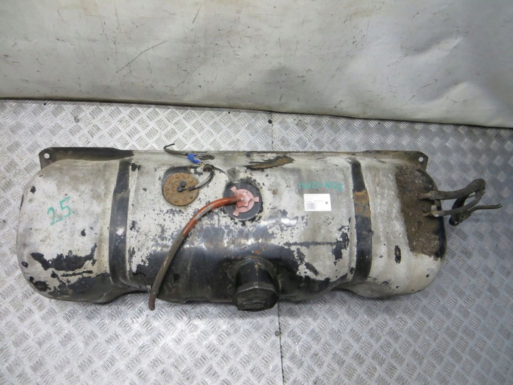 фото №1, Isuzu nqr npr nkr бак топлива bak