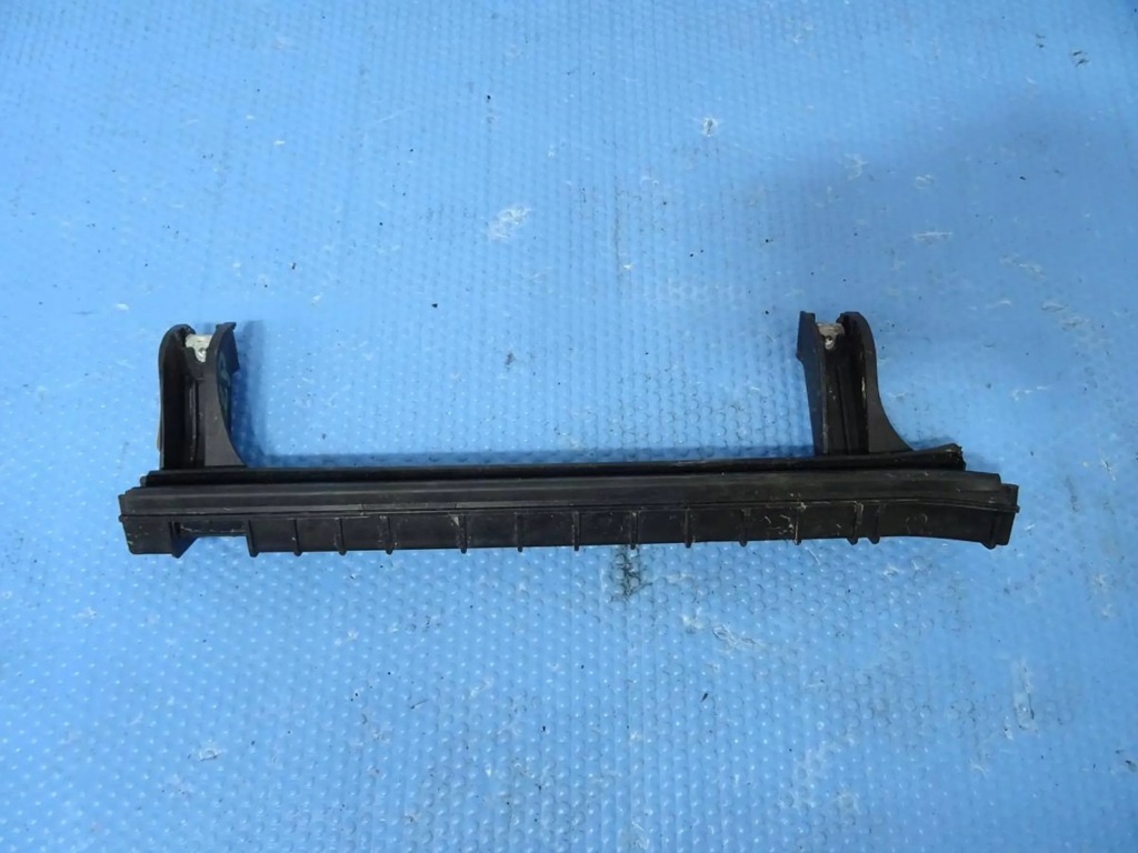 фото №1, Направляющая szyzby левая задняя jeep renegade 51953352