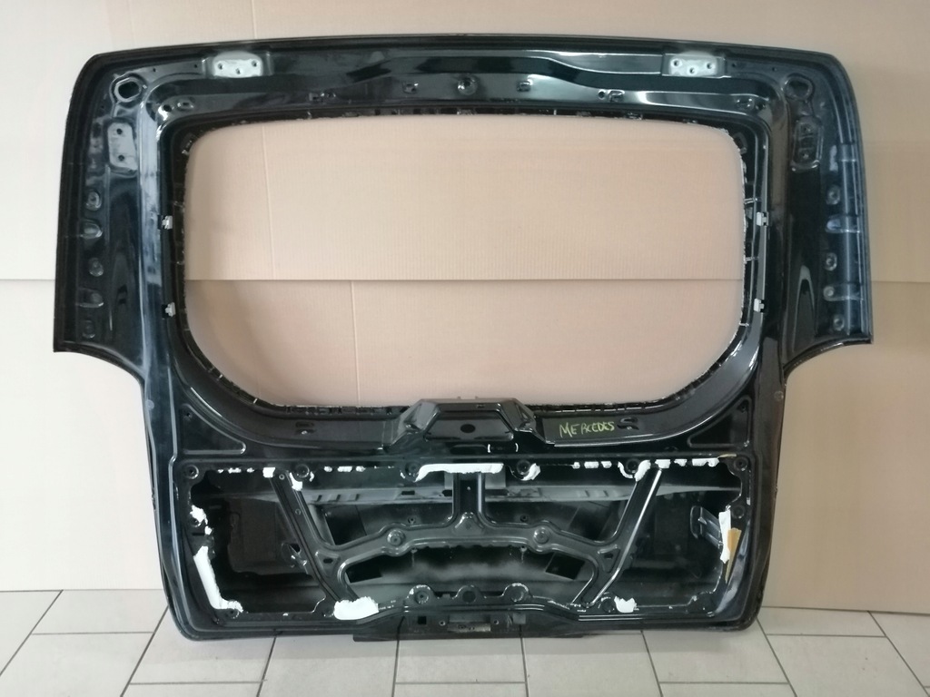 фото №7, Mercedes v-klasa 447 кришка багажника задня