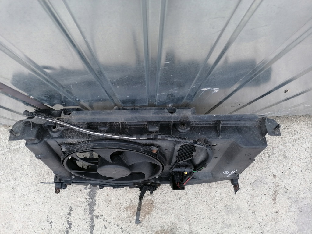 фото №6, Pas передний вентилятор citroen c4 i 04-08 1.6b