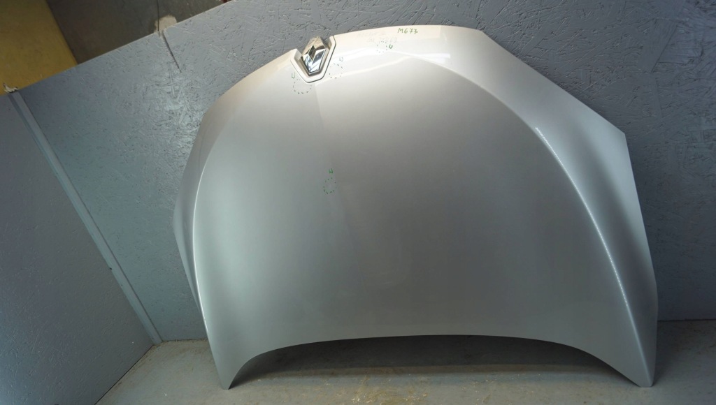 Renault megane 3 капот кришка двигуна ted69 m677 в Україні