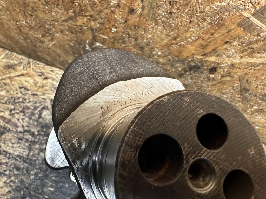 Wał колінчастий mercedes 2.2 cdi 651 65100 65104 Доставка