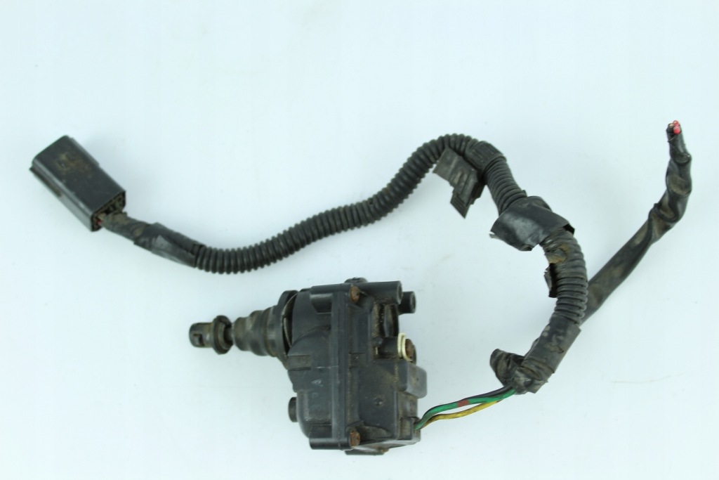 Купить Двигатель регулировки света 3722161292 koito