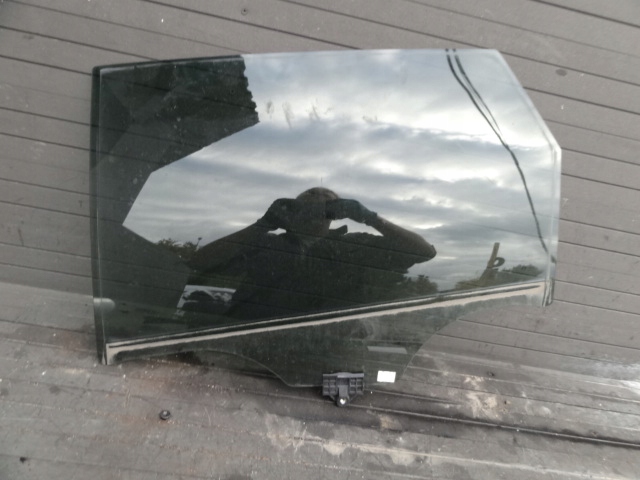 фото №1, Hyundai i30 iii 2017 kombi скло двері лівий задня