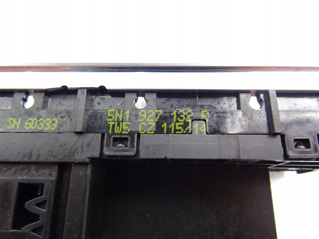 фото №8, Vw touran lift панель бардачок панель esp 1t1857368g 5n1927132r