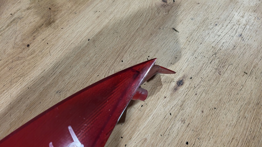 фото №6, Лампа правый задняя citroen c3 i 02- hb 5d