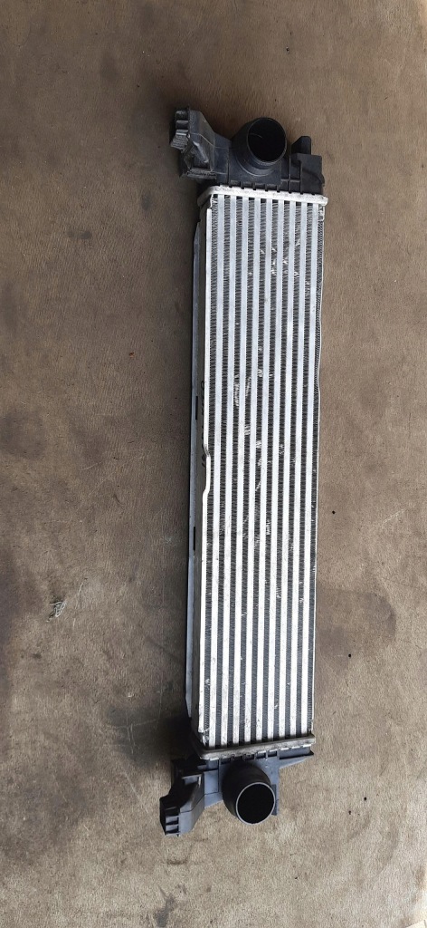 фото №1, Интеркулер радиатор воздуха mercedes w447 vito