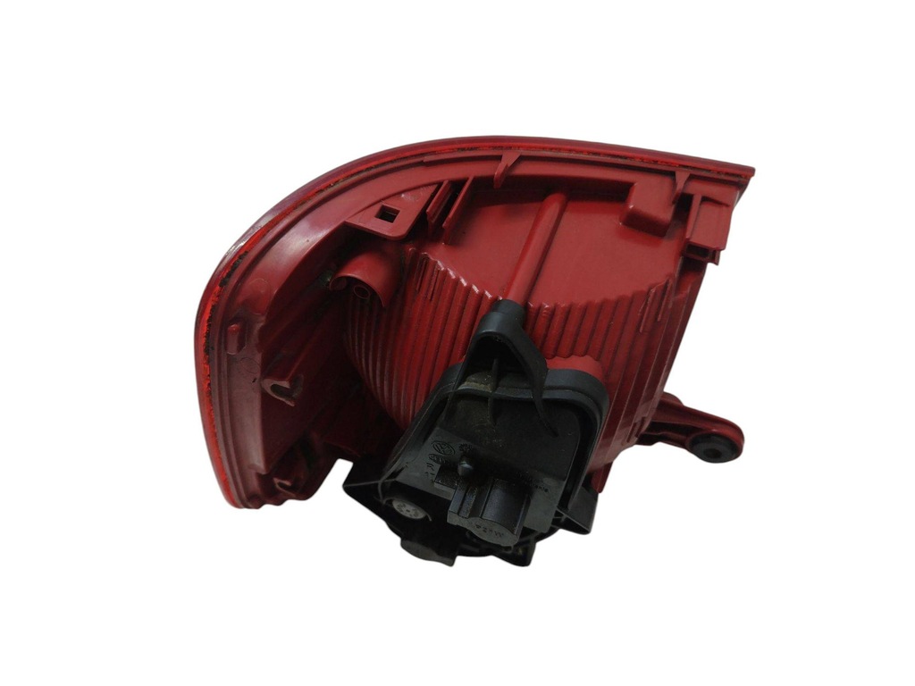 фото №7, 2012 volkswagen touran ii лампа задняя 176405