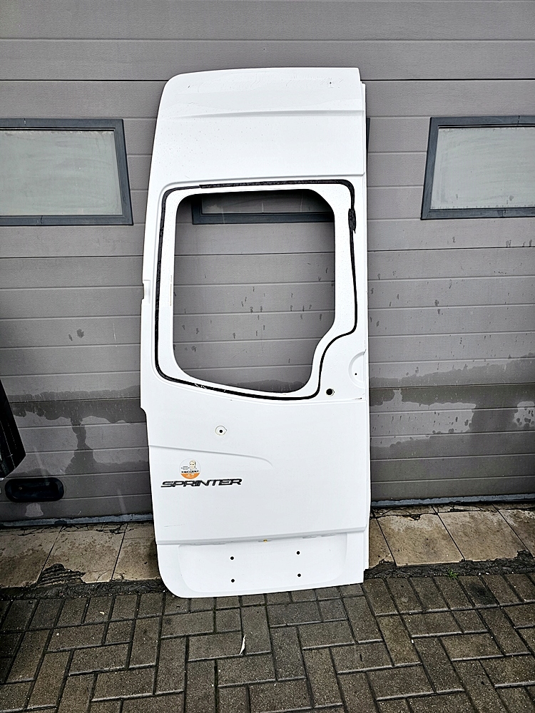 фото №1, Mercedes sprinter 907 910 дверь левая задняя