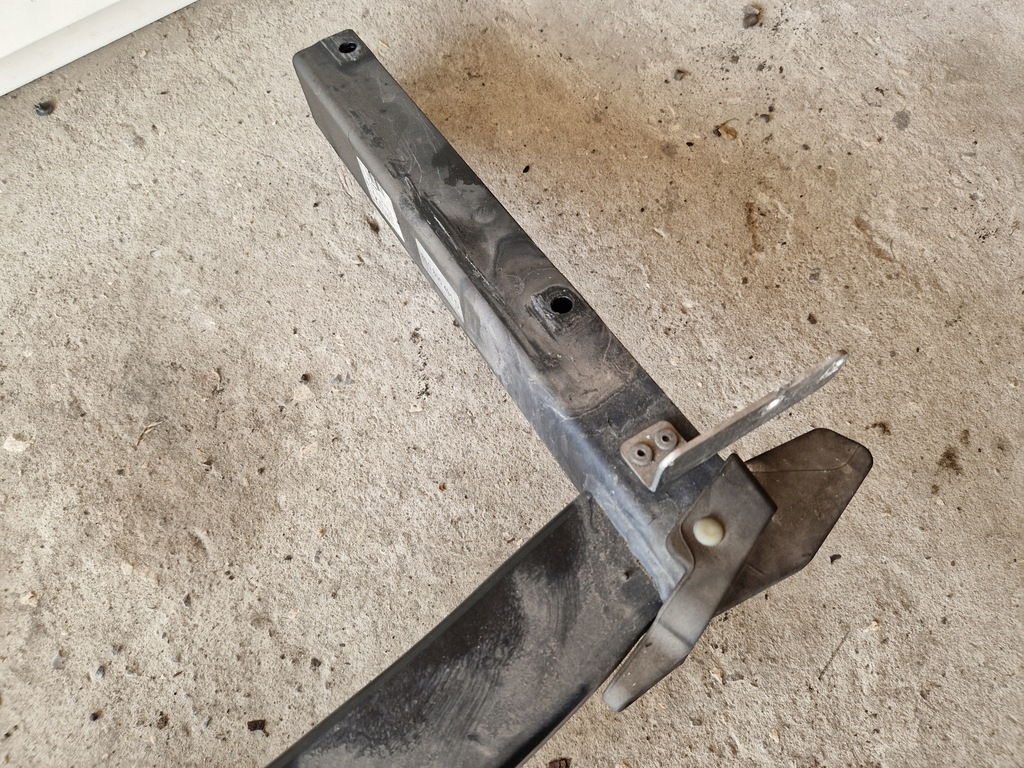 фото №12, Hak буксировочный жгут ключ audi a4 b7 kombi 2.0 tdi 8e0800491d