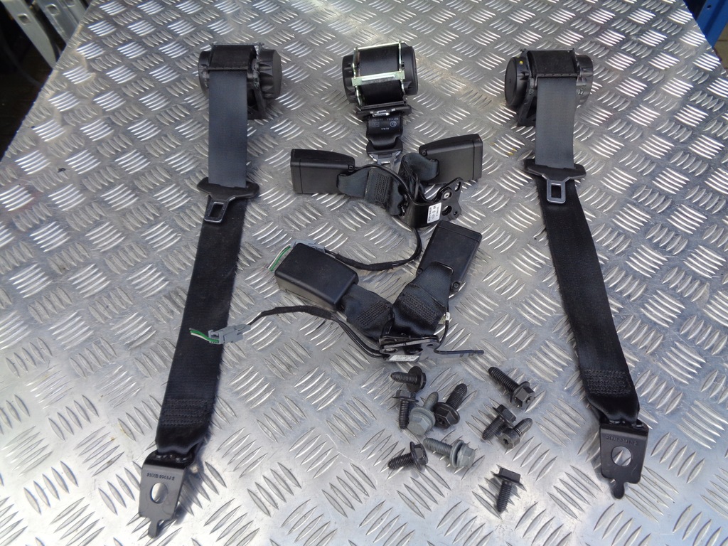 фото №1, Renault clio iv kombi pas ремені задня заскочки 12-19 r