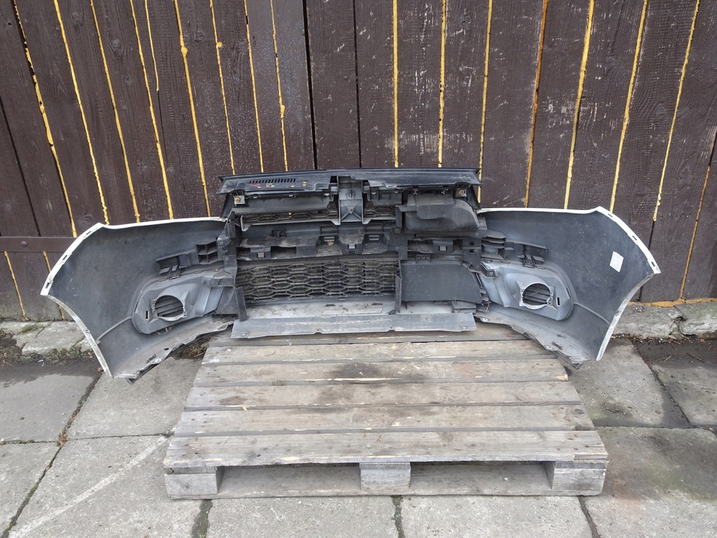 фото №9, Dacia sandero ii lift бампер перед 17r dv369