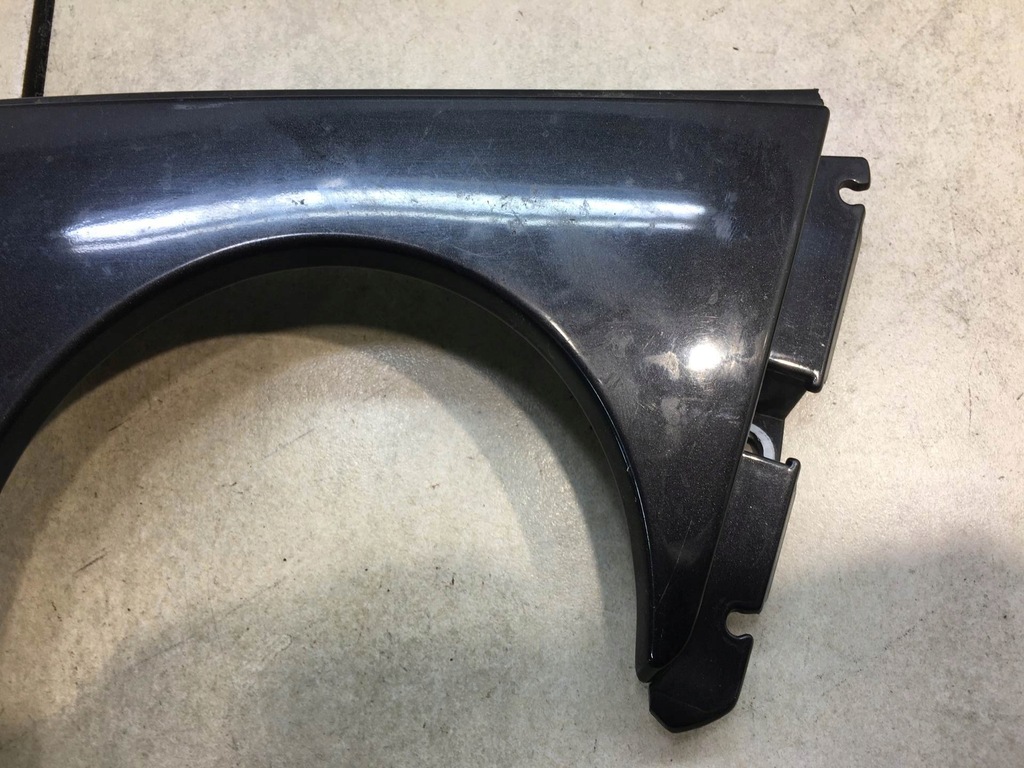 фото №1, Молдинг корпус лампи mercedes-benz оригінальний номер 2108200212