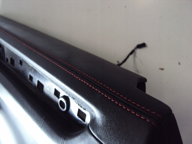 фото №5, Оббивка двері правий задня porsche macan gts