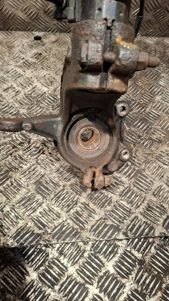 Купить Амортизатор поворотный кулак левый перед peugeot 301 1.6hdi